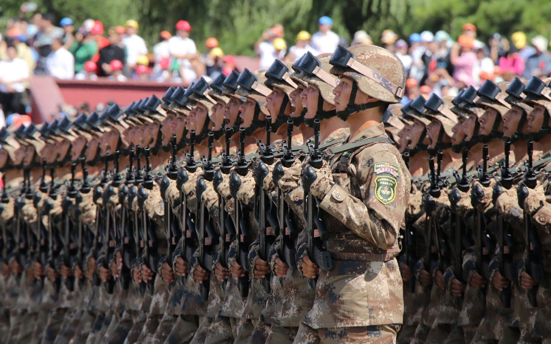 Milan Sports-亚洲杯中国足球逆袭 球迷感叹球队进步明显，中国足球队亚洲杯亚军阵容