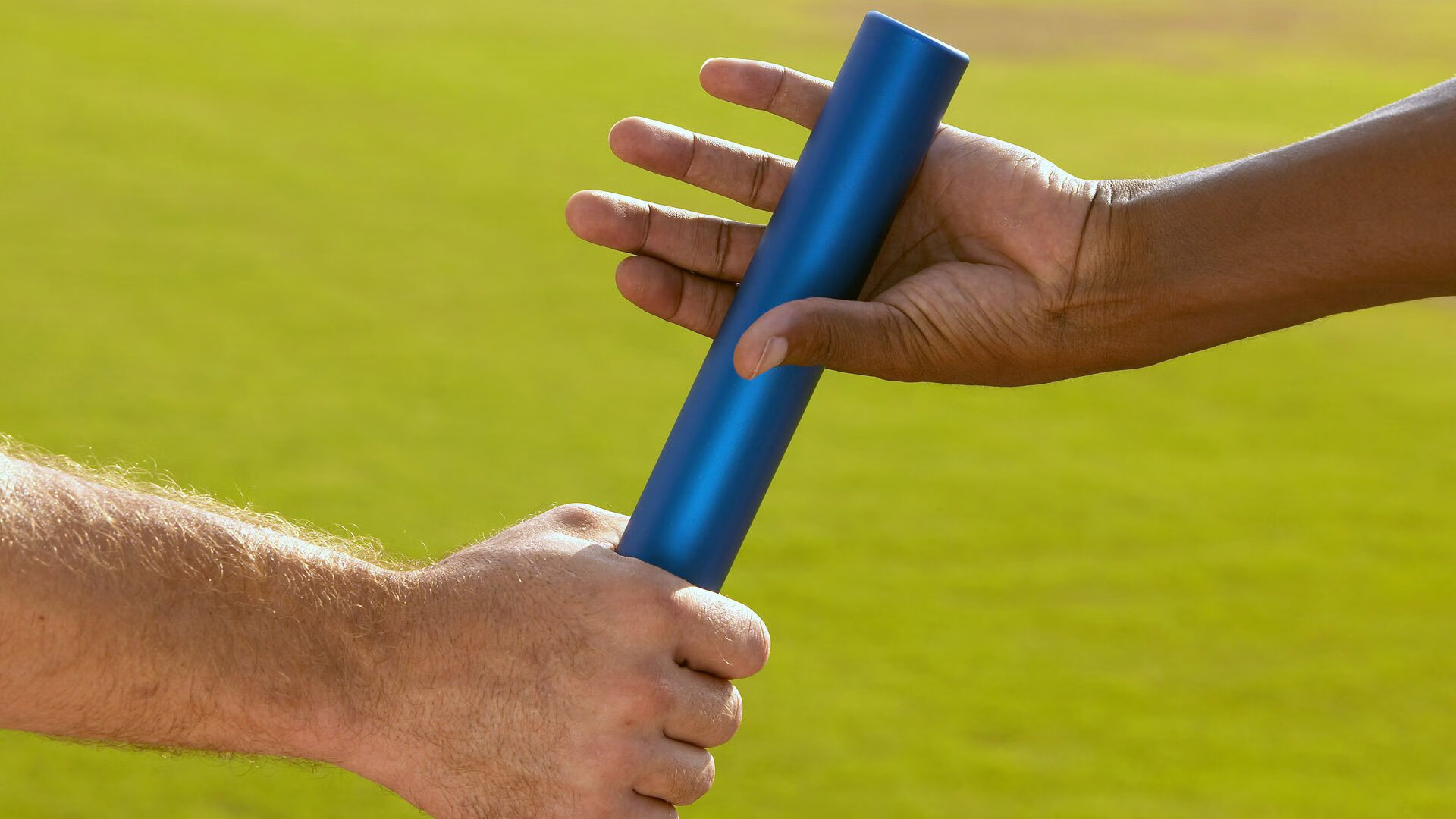 AC米兰-防守球员如何通过节奏压制对手出手，如何防守力量强的球员