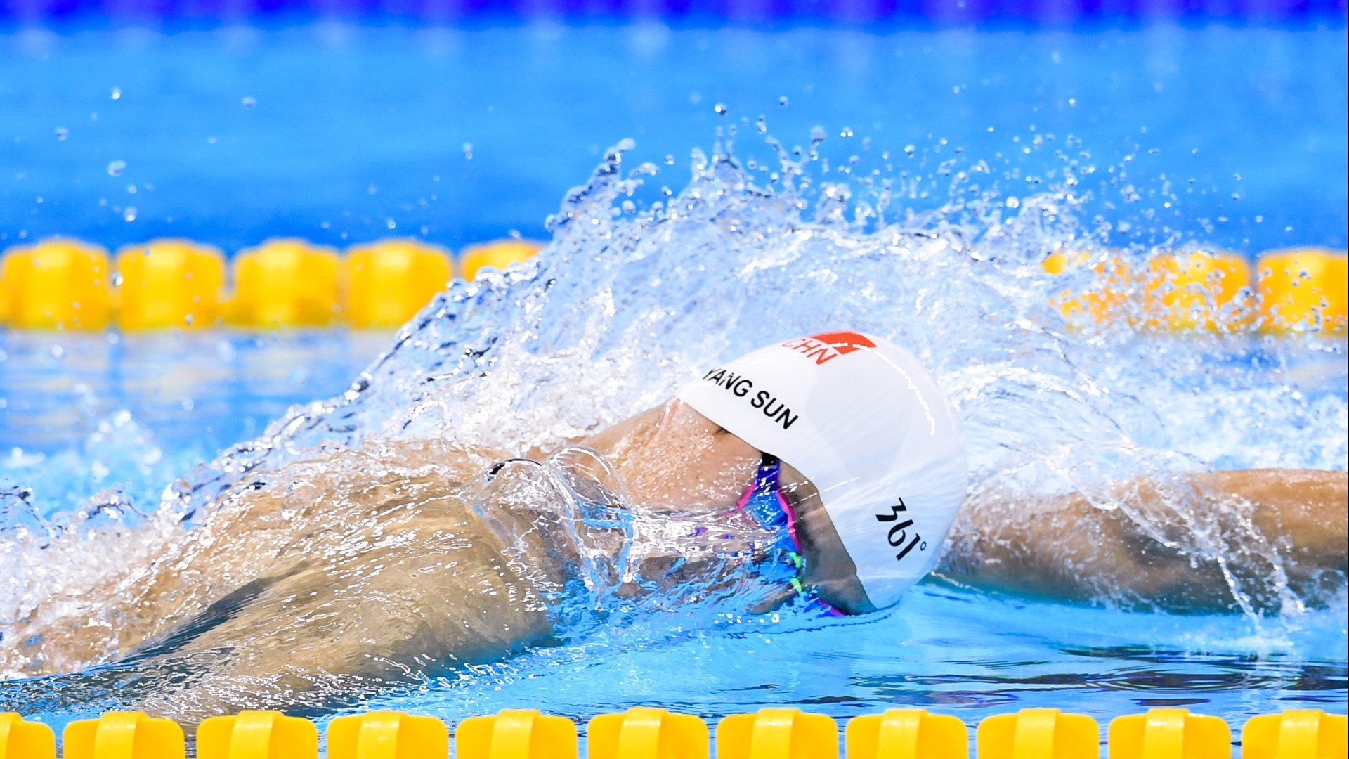 桌游+体能“大富翁体力版” 掷骰子决定本轮运动内容